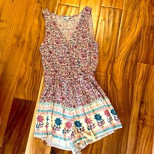 EUC American Eagle small floral romper